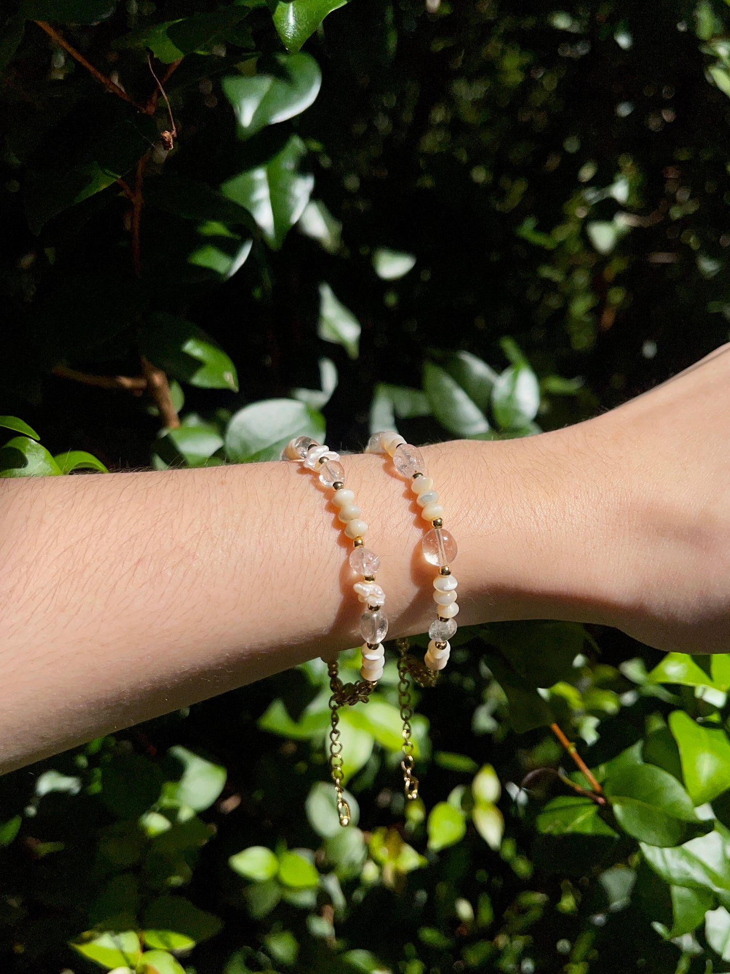 Beige and pearl Bracelet